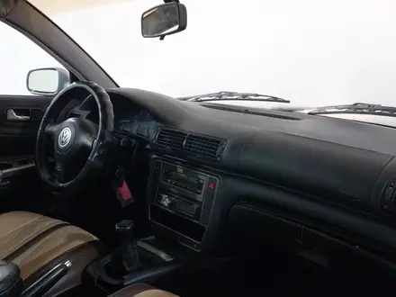 Volkswagen Passat 1997 года за 970 000 тг. в Шымкент – фото 15
