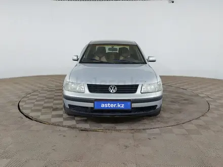 Volkswagen Passat 1997 года за 970 000 тг. в Шымкент – фото 2
