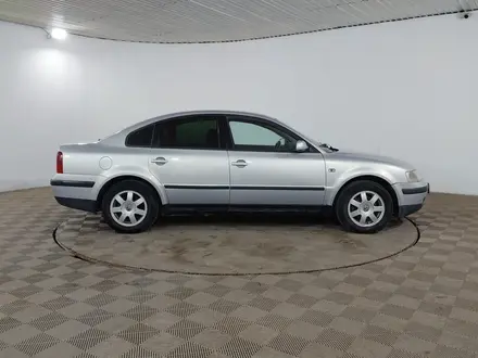 Volkswagen Passat 1997 года за 970 000 тг. в Шымкент – фото 4