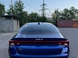 Kia K5 2022 года за 9 500 000 тг. в Алматы – фото 4