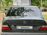 Mercedes-Benz E 260 1990 годаfor1 500 000 тг. в Сарыагаш