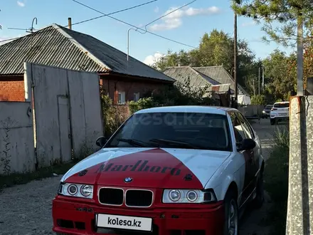 BMW 320 1991 года за 1 200 000 тг. в Усть-Каменогорск – фото 4