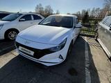 Hyundai Elantra 2023 года за 10 000 000 тг. в Усть-Каменогорск – фото 2