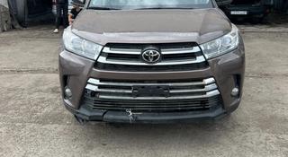 Toyota Highlander 2019 года за 10 000 000 тг. в Астана