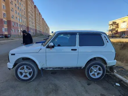 ВАЗ (Lada) Lada 2121 2017 года за 3 300 000 тг. в Атырау – фото 3