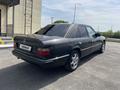 Mercedes-Benz E 220 1990 года за 1 450 000 тг. в Талдыкорган – фото 5