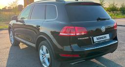 Volkswagen Touareg 2012 года за 10 454 444 тг. в Астана – фото 4