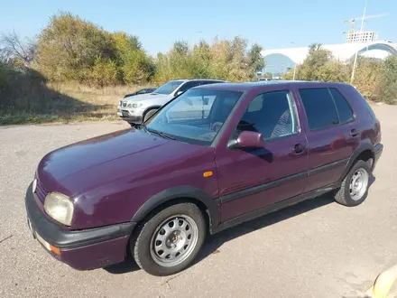 Volkswagen Golf 1993 года за 1 600 000 тг. в Караганда – фото 2