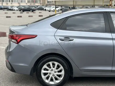 Hyundai Accent 2018 года за 6 250 000 тг. в Алматы – фото 10