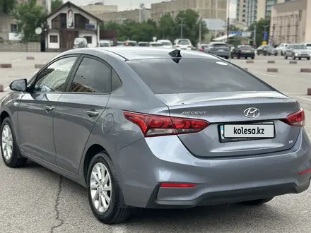 Hyundai Accent 2018 года за 6 250 000 тг. в Алматы – фото 5