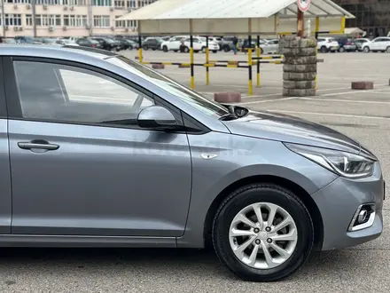 Hyundai Accent 2018 года за 6 250 000 тг. в Алматы – фото 9