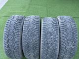 Резину nokian hakapelita 8 215/60/R17 в отличном состоянии за 130 000 тг. в Туздыбастау