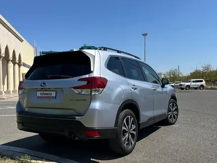 Subaru Forester 2022 года за 14 400 000 тг. в Атырау – фото 3