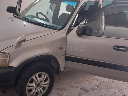 Honda CR-V 1996 года за 2 400 000 тг. в Алматы – фото 2