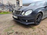 Бампер передний на Mercedes W211 E63 AMG за 69 999 тг. в Алматы – фото 4