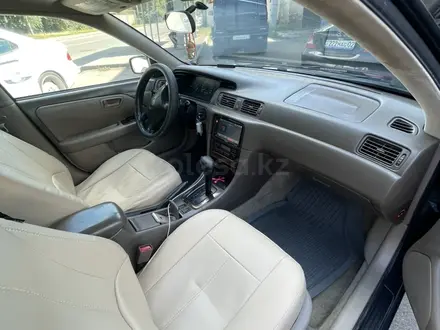 Toyota Camry 1997 года за 3 850 000 тг. в Алматы – фото 20