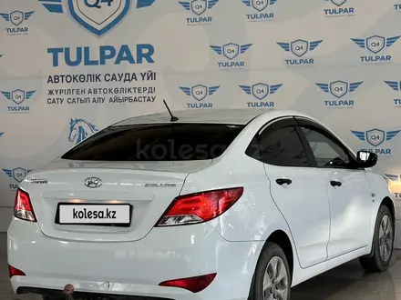 Hyundai Solaris 2014 года за 6 300 000 тг. в Талдыкорган – фото 4