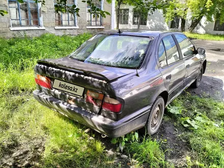 Nissan Primera 1993 года за 350 000 тг. в Петропавловск – фото 2