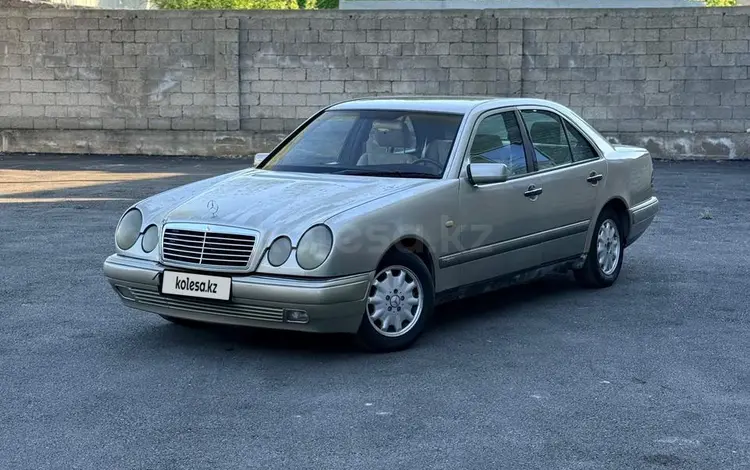 Mercedes-Benz E 230 1996 года за 1 400 000 тг. в Шымкент