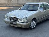 Mercedes-Benz E 230 1996 года за 1 700 000 тг. в Шымкент – фото 3