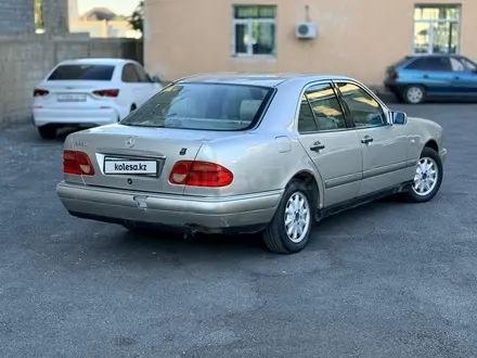 Mercedes-Benz E 230 1996 года за 1 400 000 тг. в Шымкент – фото 5