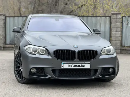 BMW 550 2011 года за 13 300 000 тг. в Алматы – фото 5