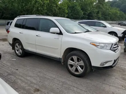 Toyota Highlander 2013 года за 9 000 000 тг. в Атырау – фото 8