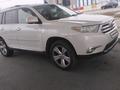 Toyota Highlander 2013 года за 9 000 000 тг. в Атырау – фото 4