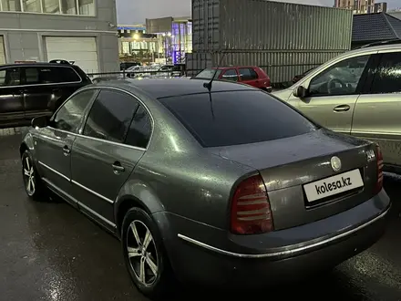 Skoda Superb 2006 годаүшін2 800 000 тг. в Астана – фото 2