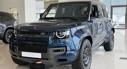 Land Rover Defender OCTA 2025 года за 155 323 000 тг. в Астана