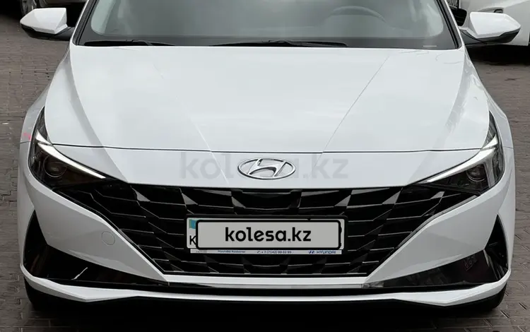 Hyundai Elantra 2023 годаүшін11 200 000 тг. в Алматы