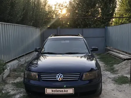 Volkswagen Passat 2000 года за 1 500 000 тг. в Алматы