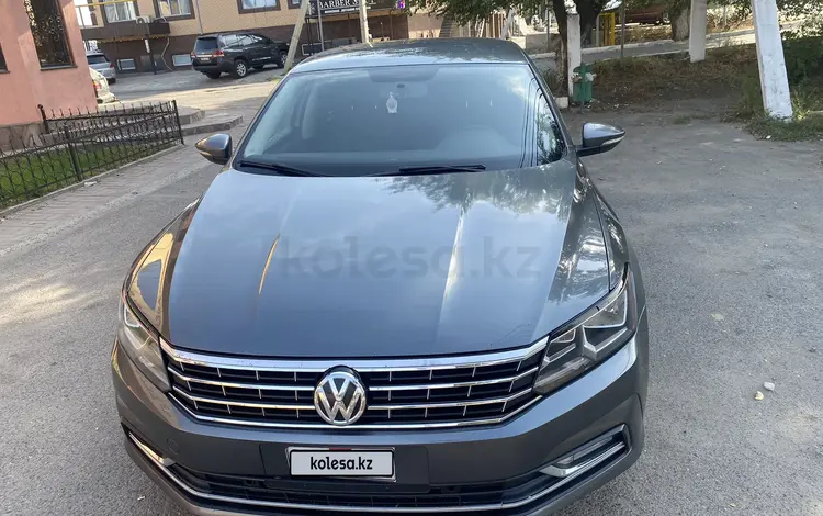 Volkswagen Passat 2016 годаүшін4 150 000 тг. в Алматы