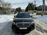 Mercedes-Benz S 560 2019 года за 52 000 000 тг. в Шымкент – фото 2