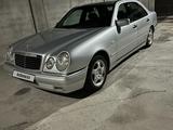 Mercedes-Benz E 230 1996 годаүшін2 800 000 тг. в Шымкент