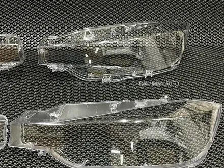 Стекла Фар Бмв Ф30 BMW F30 за 25 000 тг. в Астана – фото 2
