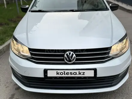 Volkswagen Polo 2020 года за 7 550 000 тг. в Алматы – фото 2