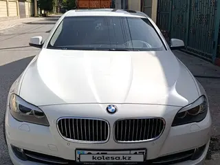 BMW 528