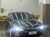 Kia Optima 2016 года за 4 200 000 тг. в Атырау