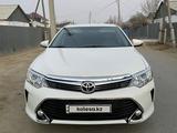 Toyota Camry 2016 года за 11 200 000 тг. в Байконыр – фото 3