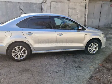 Volkswagen Polo 2015 года за 6 200 000 тг. в Алматы – фото 3