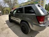 Jeep Grand Cherokee 2007 года за 7 700 000 тг. в Актобе – фото 5