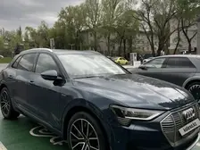 Audi e-tron, 2019