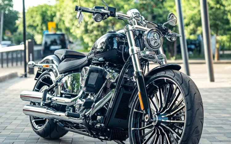 Harley-Davidson  Breakout 2025 года за 23 500 000 тг. в Алматы