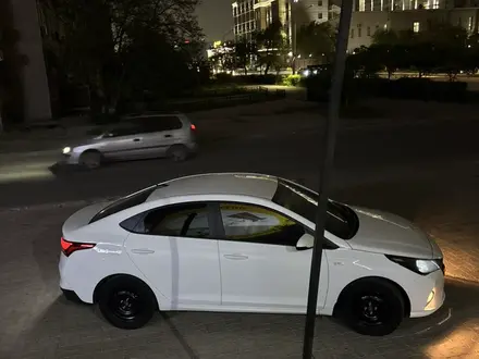 Hyundai Accent 2022 года за 7 200 000 тг. в Актау – фото 8