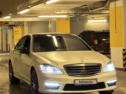 Mercedes-Benz S 63 AMG 2010 года за 15 500 000 тг. в Алматы – фото 2