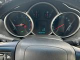 Chevrolet Cruze 2013 года за 4 400 000 тг. в Актобе – фото 3
