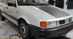 Volkswagen Passat 1992 годаfor1 500 000 тг. в Уральск – фото 3