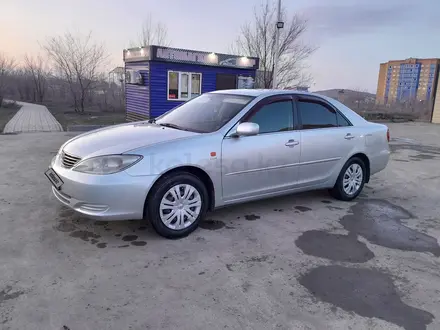 Toyota Camry 2004 года за 4 800 000 тг. в Актобе – фото 2