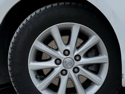 Toyota Camry 2011 года за 5 700 000 тг. в Жанаозен – фото 11